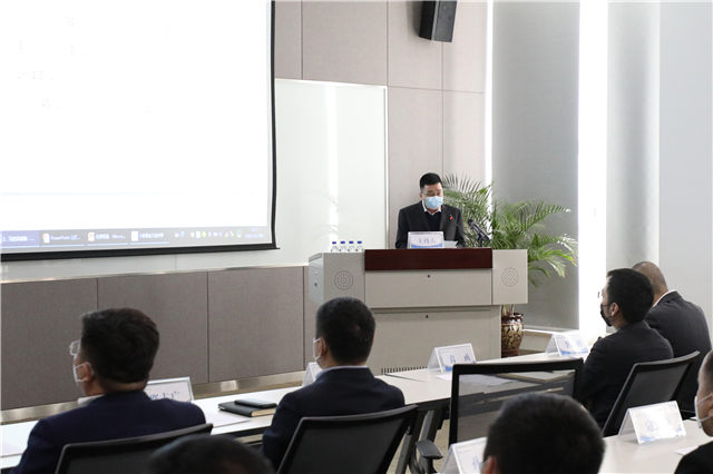 馮總2.jpg 馮總2.jpg